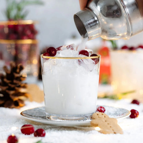 White Christmas Margarita for Christmas party.  Step by step recipe from The Healthful Ideas