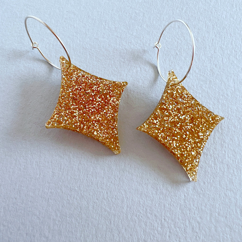 Scented Candy Cane Earrings – Tiny Hands