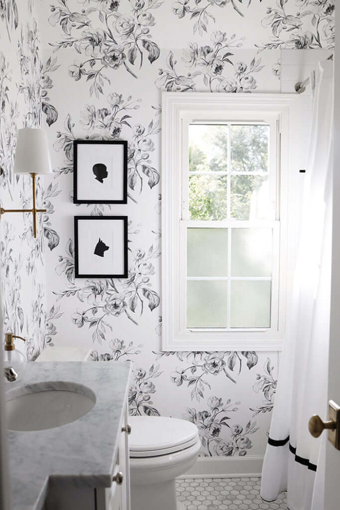 Black and White Floral Wallpaper from Danielle Moss Blog | The WorkRm