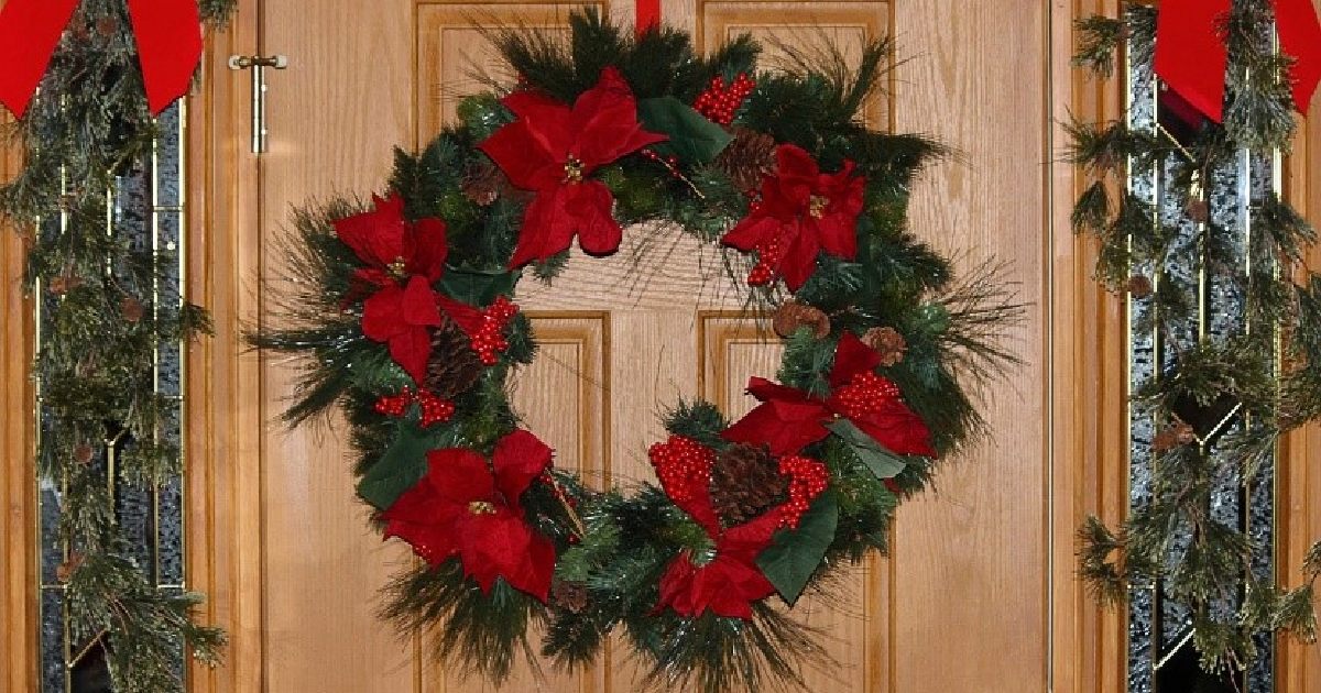 Traditional Christmas Wreath