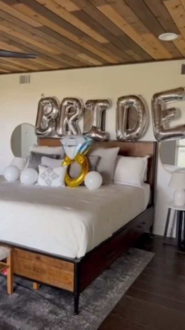 Silver letter balloons with engagement ring mylar foil ballon