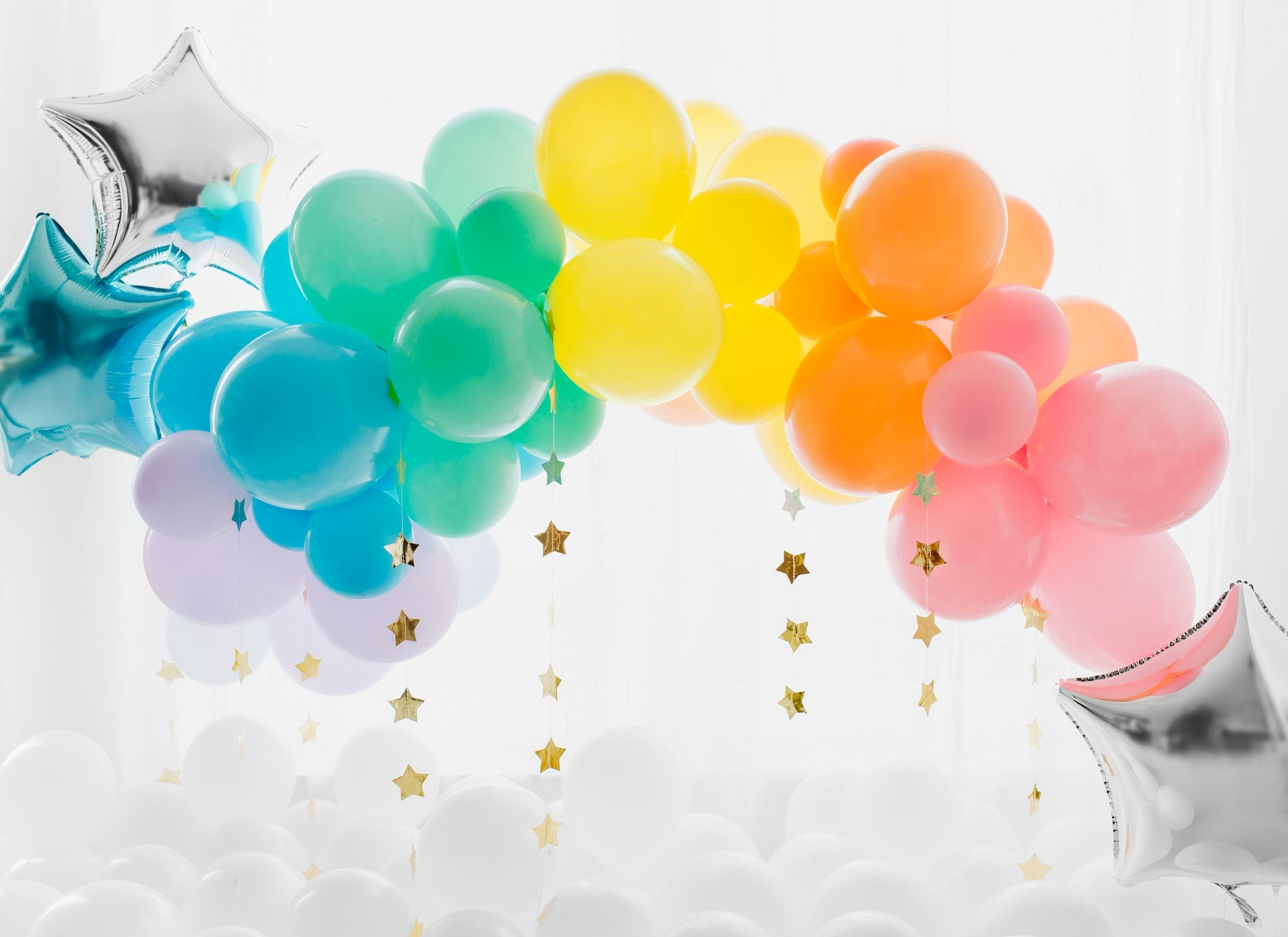 Colorful balloons formed in a rainbow