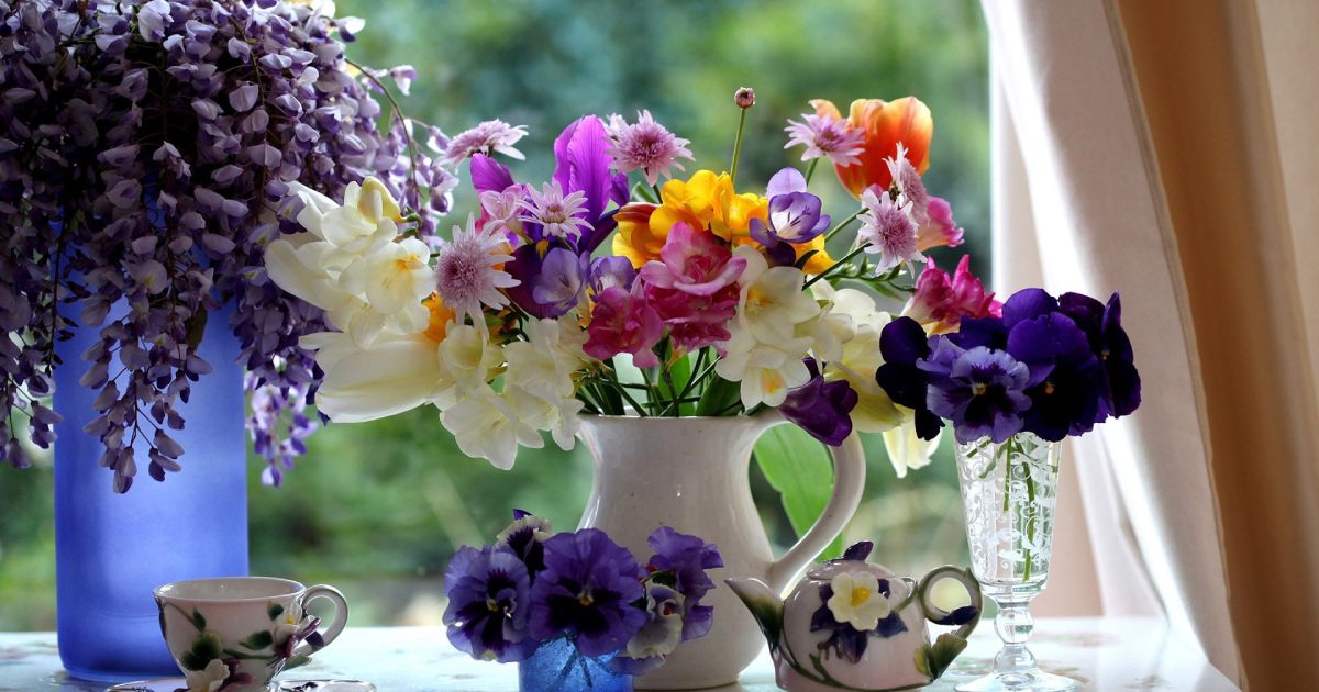 flower vase centerpieces