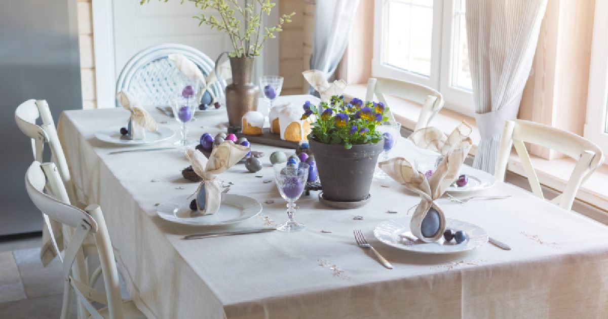 spring table decoration with planters