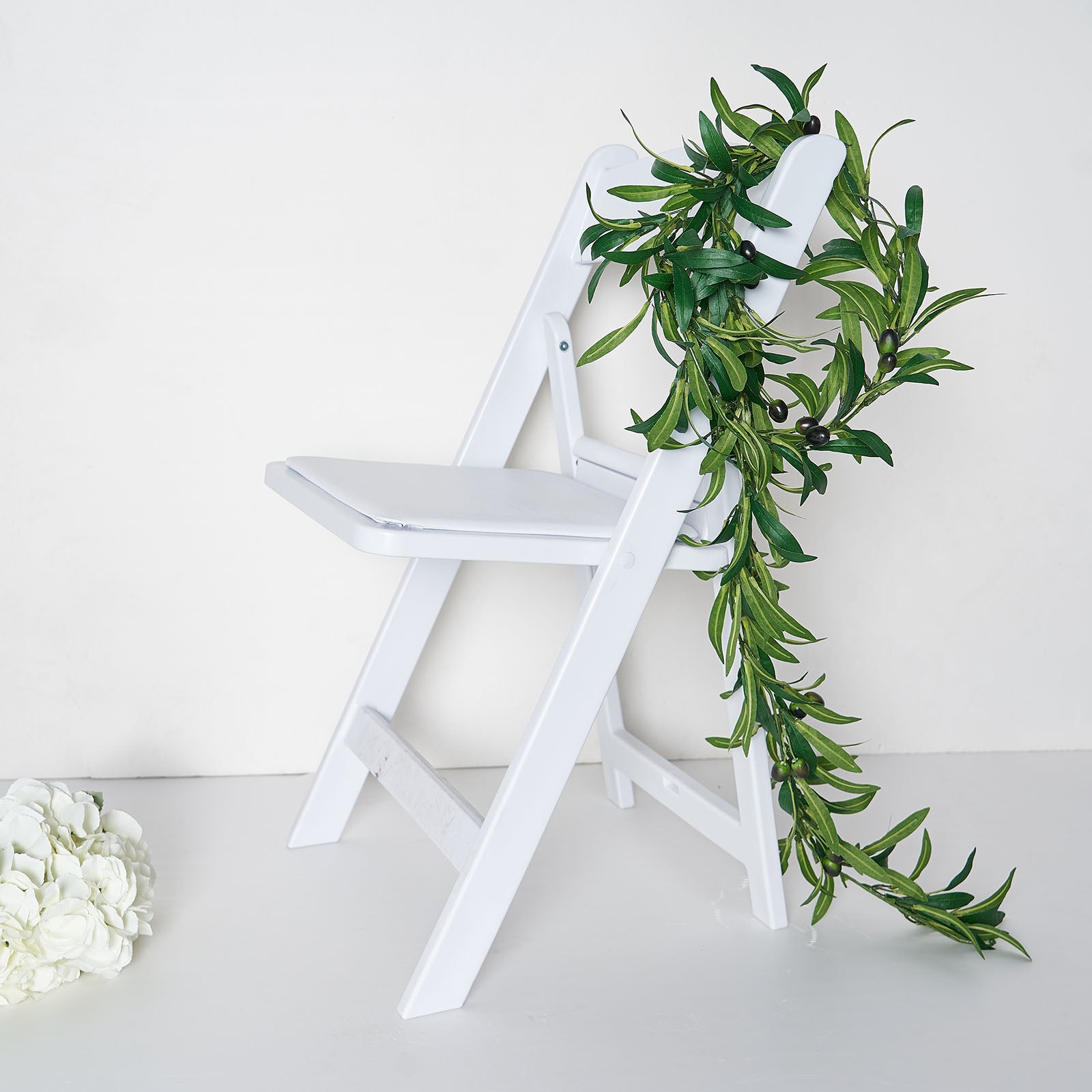 https://cdn.shopify.com/s/files/1/1552/7691/products/Green-Artificial-Olive-Branch-Garland.jpg