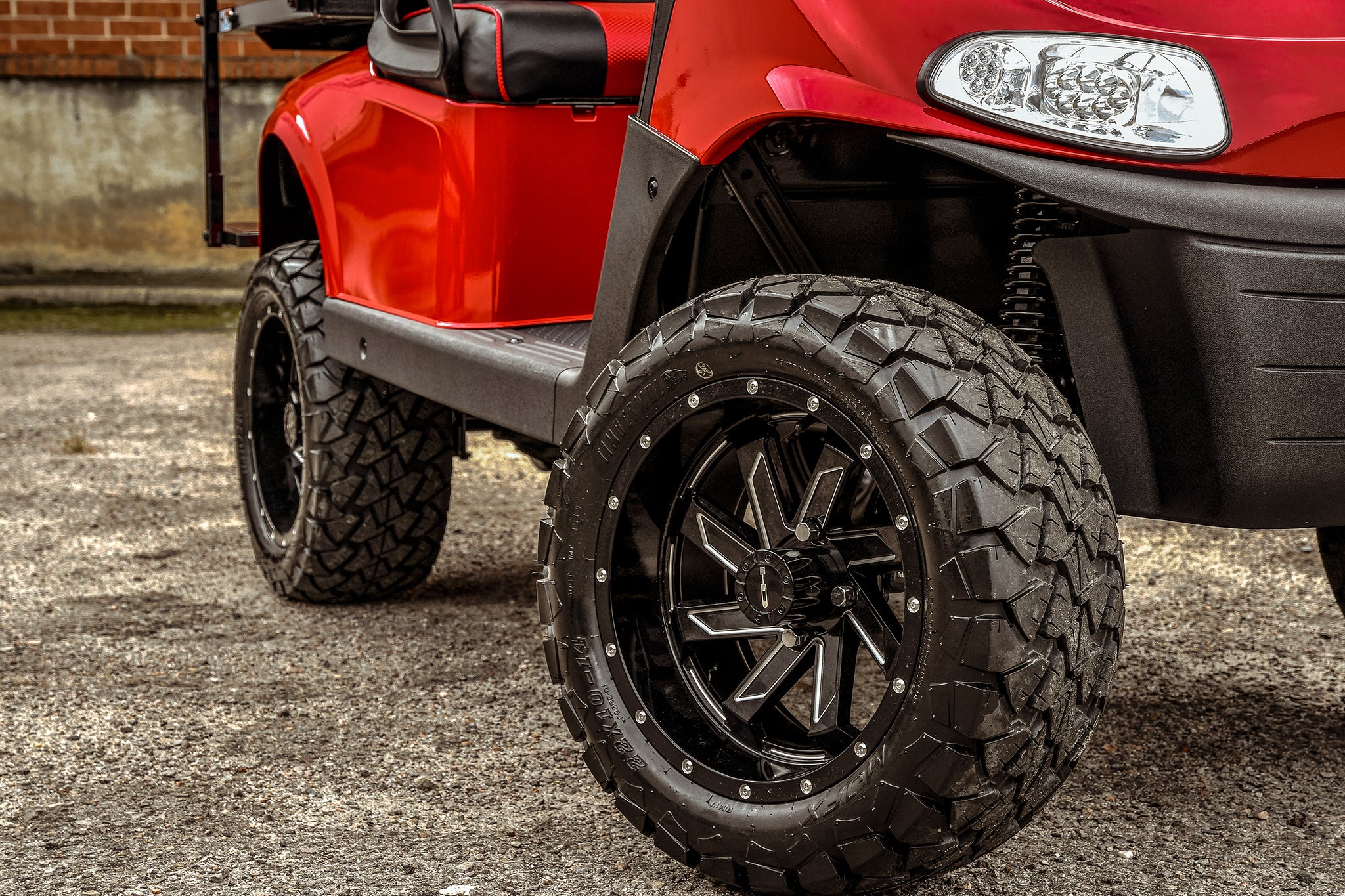 GALLERY | 2016 EZGO RXV on HD Golf SAW - Gloss Black Milled Edge