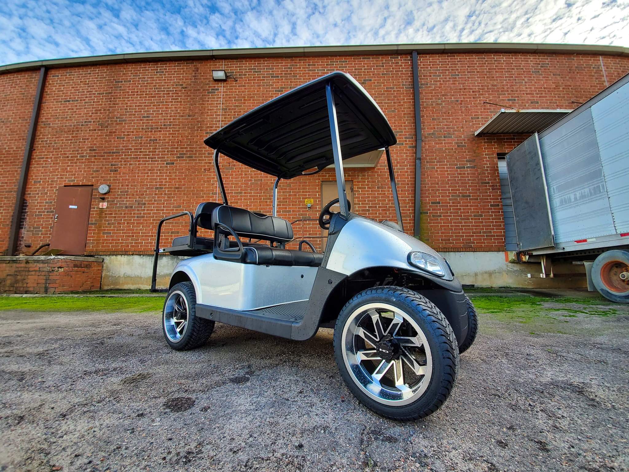 GALLERY | 2016 EZGO RXV on HD Golf SAW - Full Machined Face