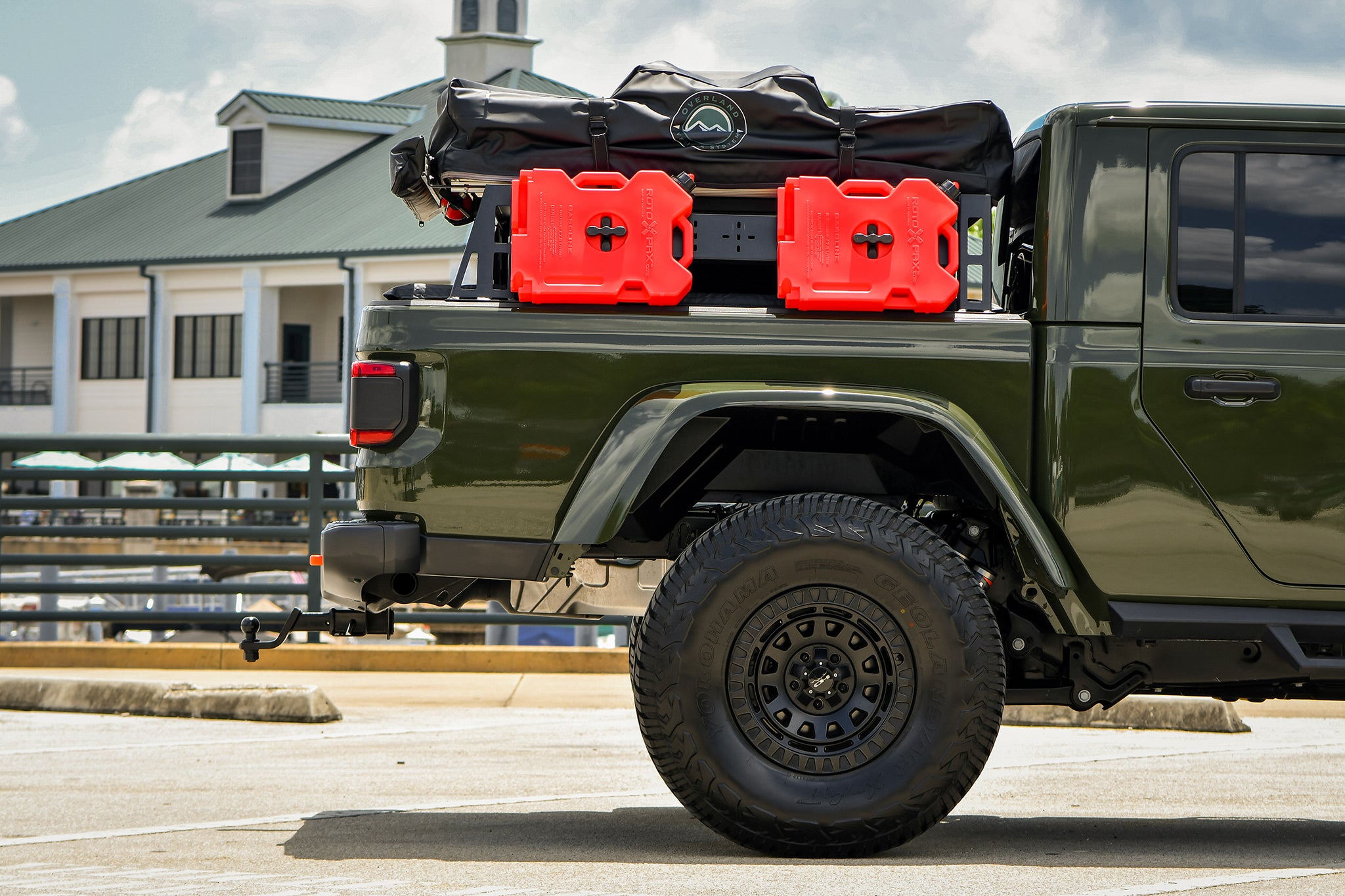 Gallery | Jeep Gladiator MOJAVE on HD OFF-ROAD Venture / Black