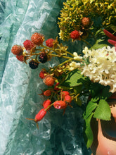 Load image into Gallery viewer, Vintage floral Flower Headdress - Berries, Rosehips,
