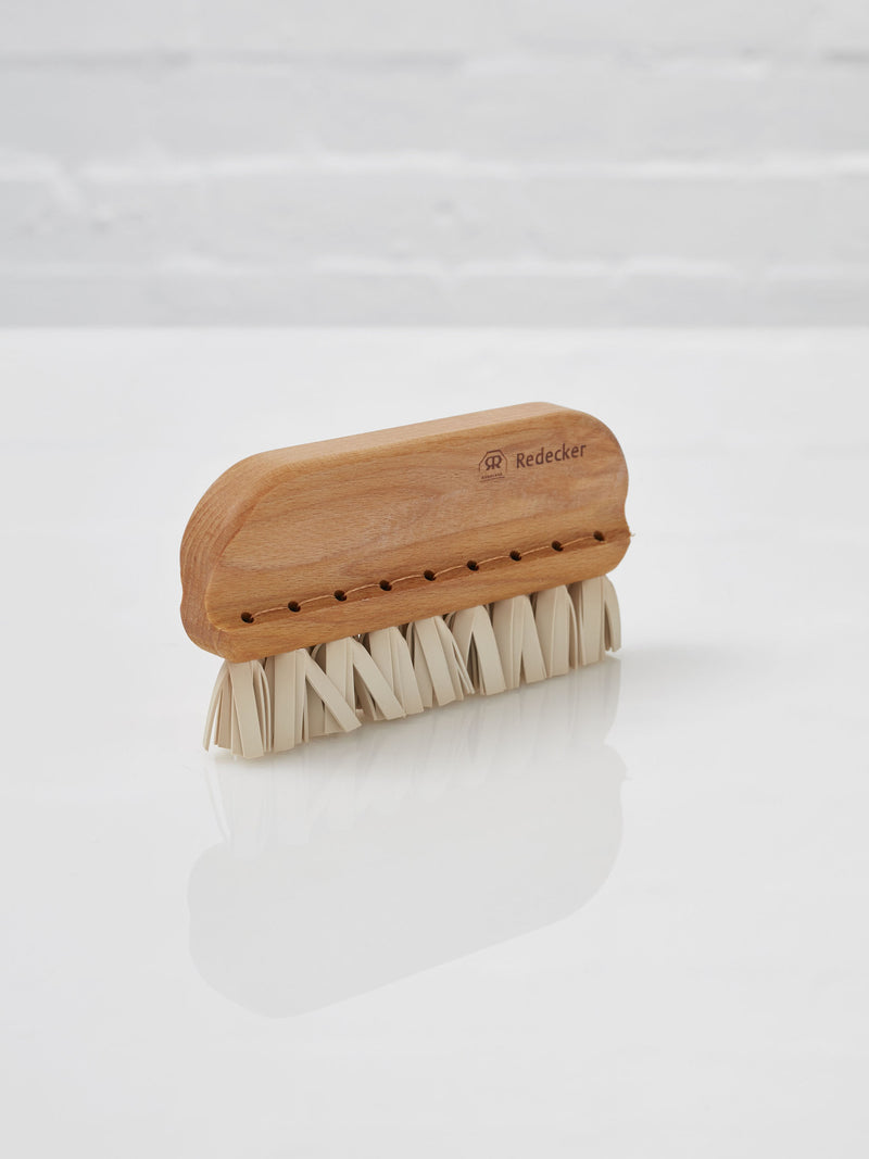 wire lint brush