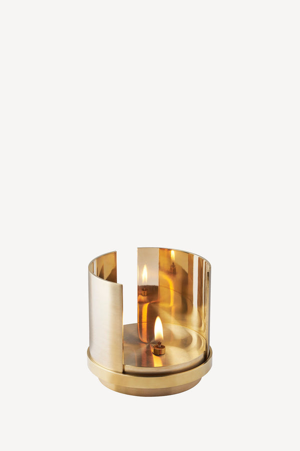 Holocene No. 6: Ilse Crawford brass candle holder - Mjölk