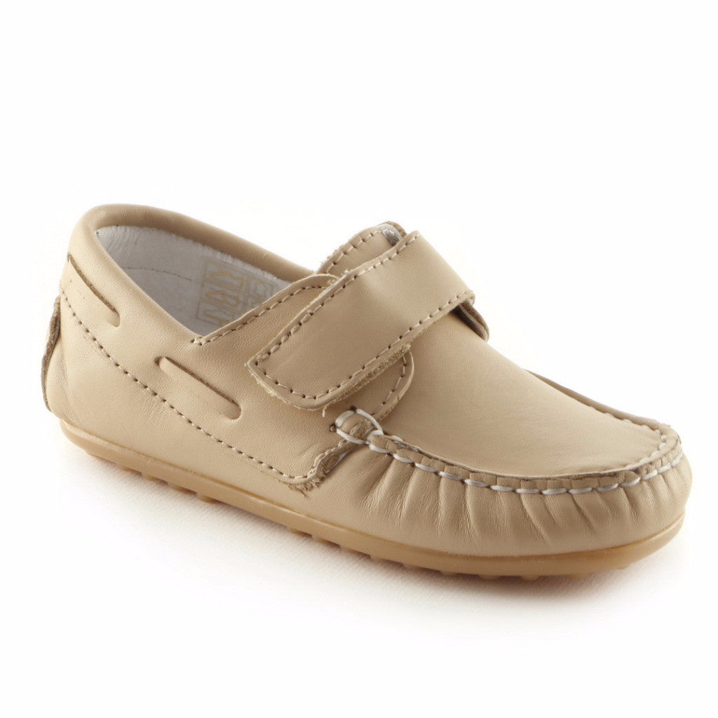 boys brown casual shoes
