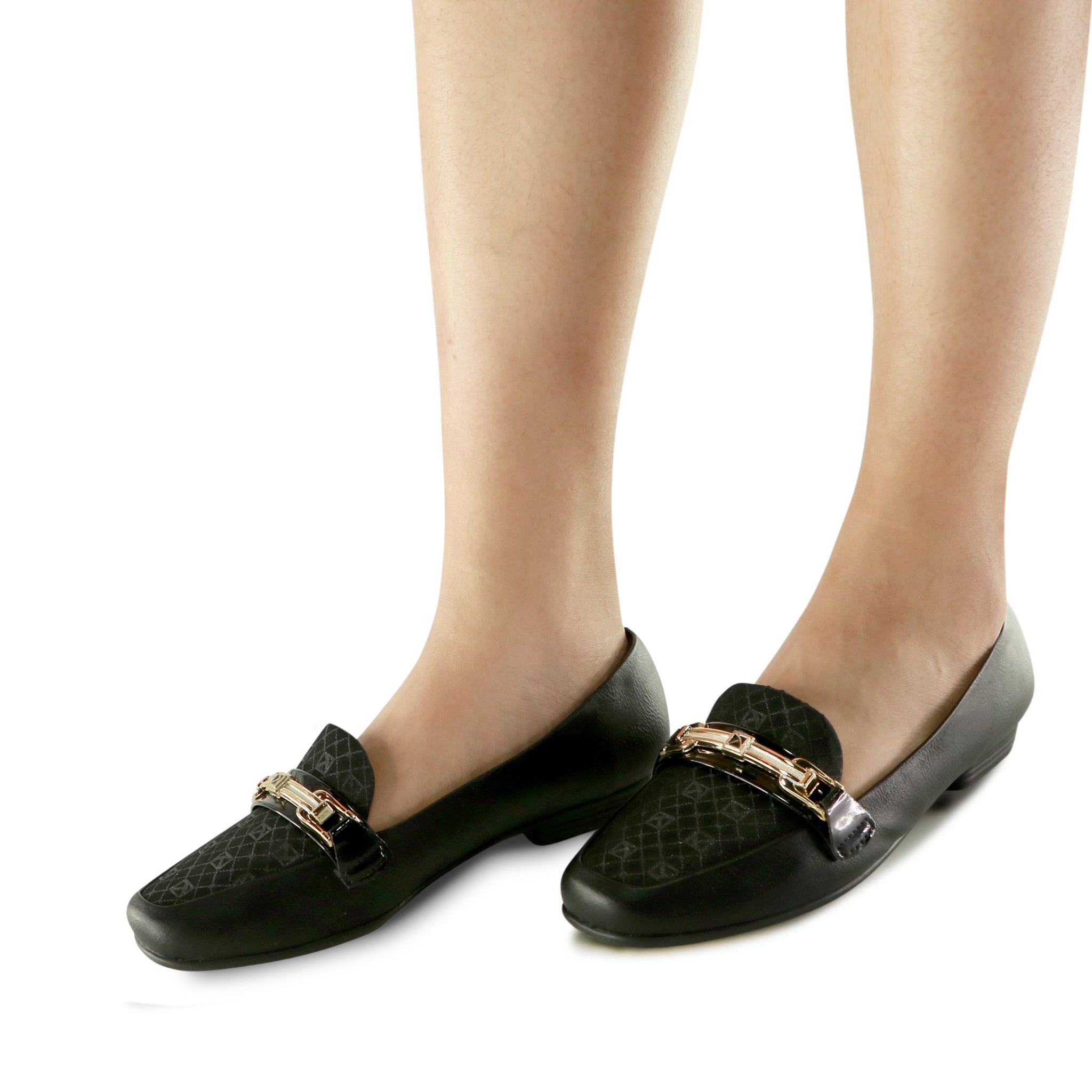 black flats for women