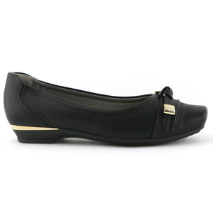 black flats for women