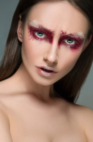 7 Easy Zombie Makeup Ideas for Fun Halloween 2023 – De'lanci Beauty