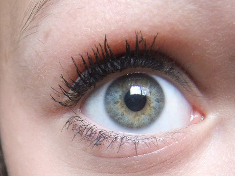 Makeup Mistake 7 Too Much Mascara 