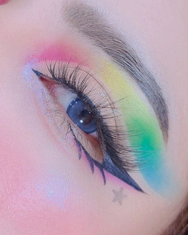 Rainbow-hued matte eyeshadow look