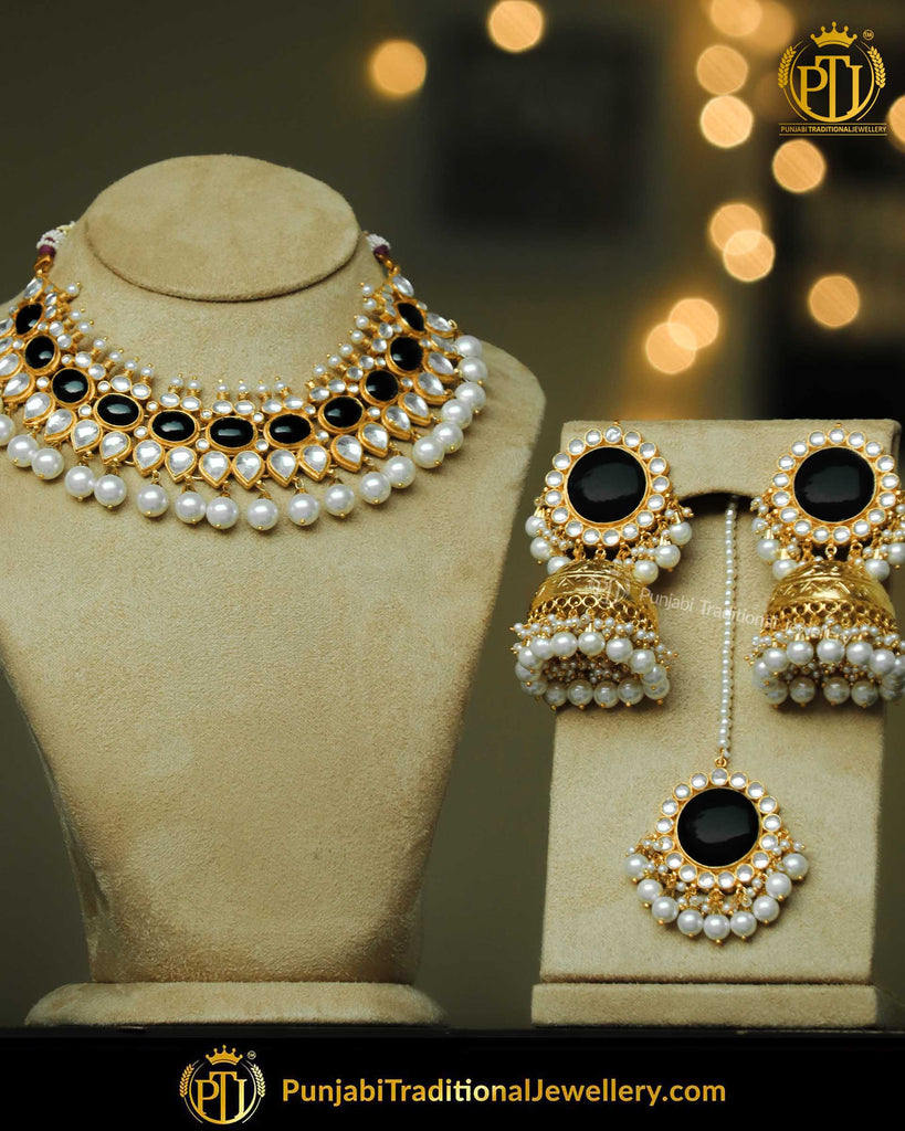 Black Kundan Pearl Necklace Set 