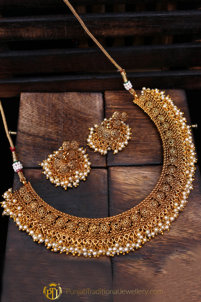 White Pearl Antique Gold Necklace Set 