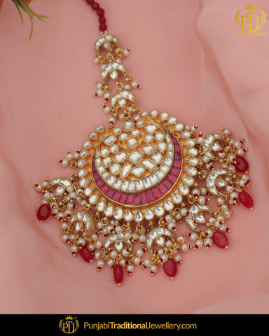 Amazon.com: Bindhani Golden Stone Punjabi Style Large Maang Tikka & Indian  Earrings For Women: Clothing, Shoes & Jewelry