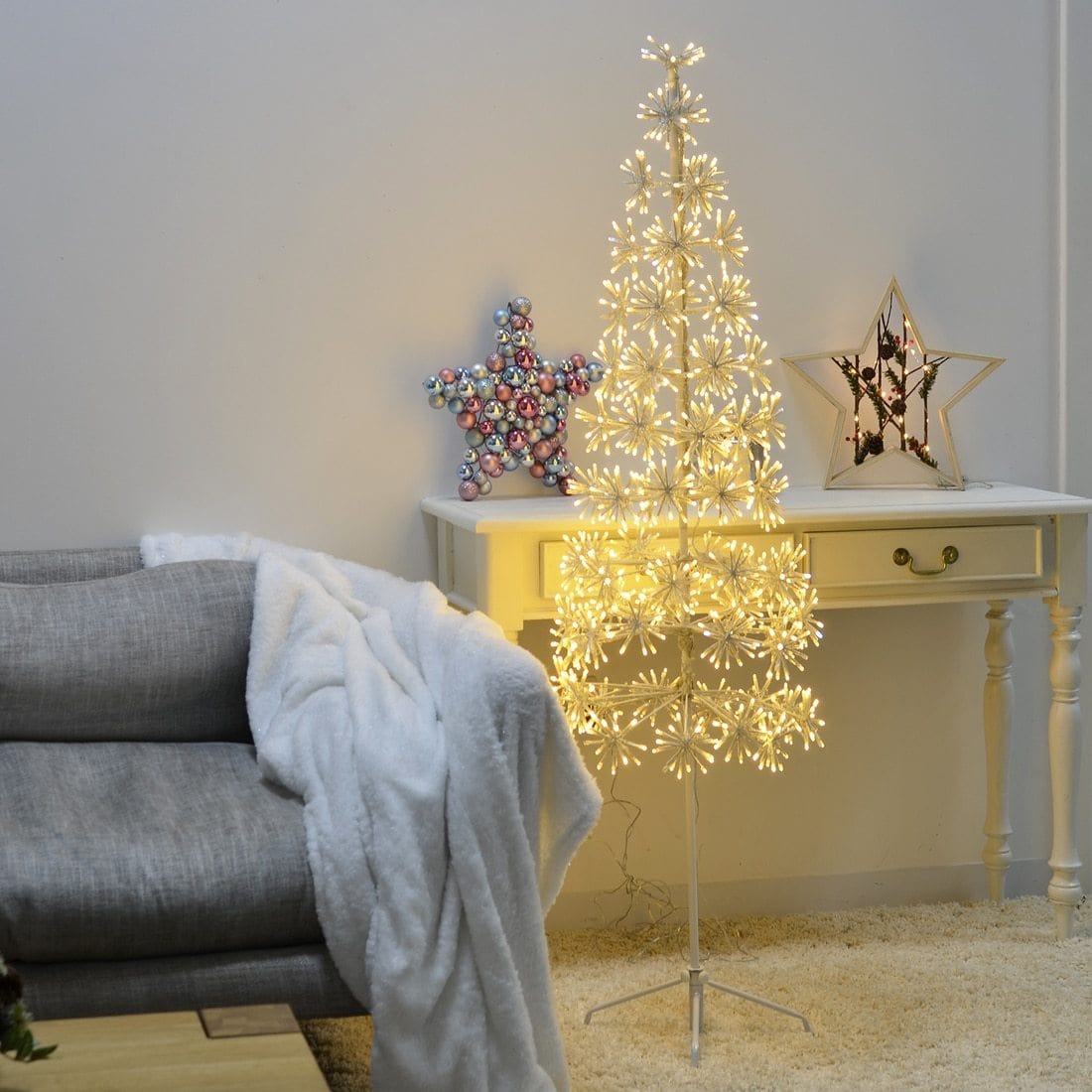 5ft Twinkling LED Cluster Christmas Tree With White Frame – XS-Stock.co.uk