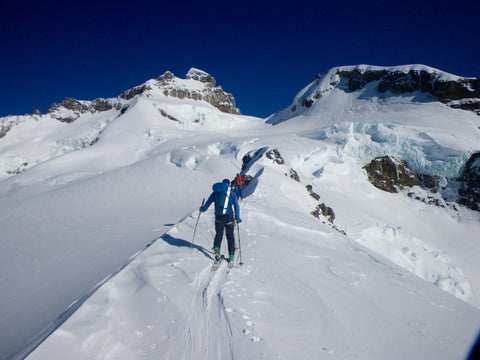 The ridge dividing two glaciers on the ascent of Tronador