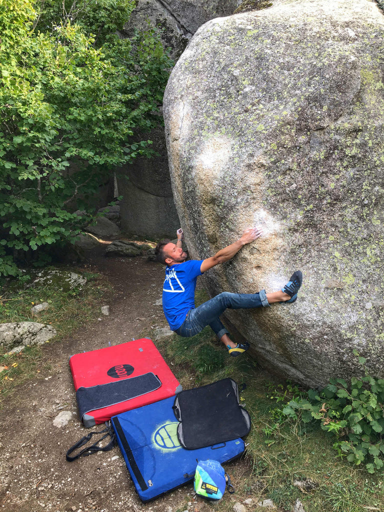 Bouldering in Targasonne