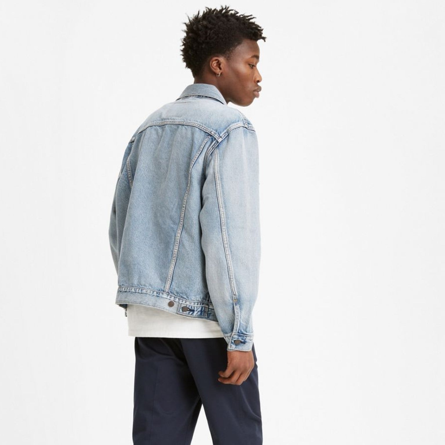 Good Neighbour | Levi's Vintage Relaxed Fit Trucker Jacket (Lite Light ...