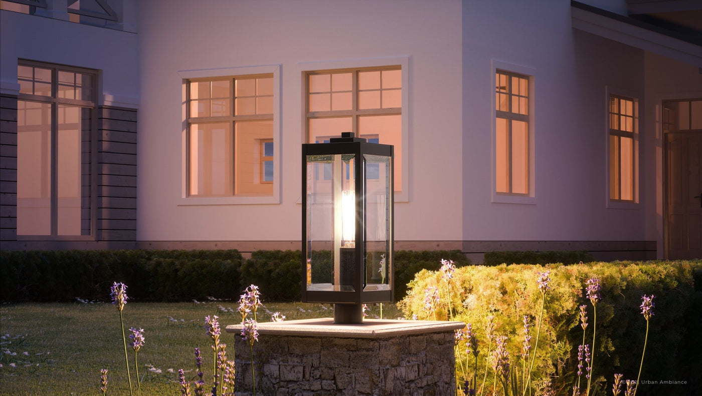 modern farmhouse landscape lighting