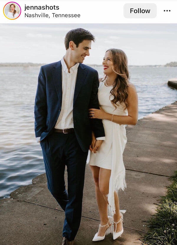 For the Classic and Timeless Bride engagement photo outfits