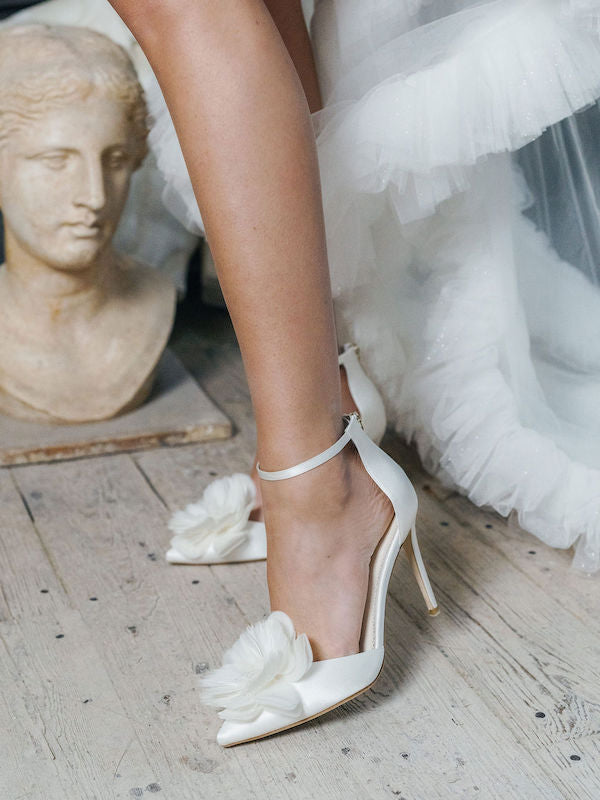 bella belle shoes feather wedding shoes 2023 bridal trends