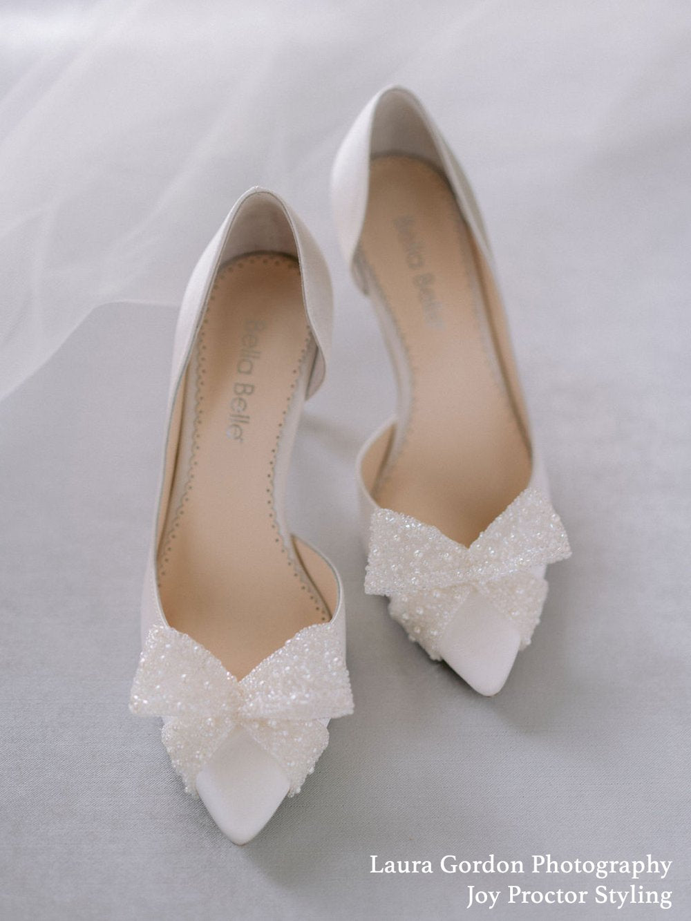 bridal shoes with bow