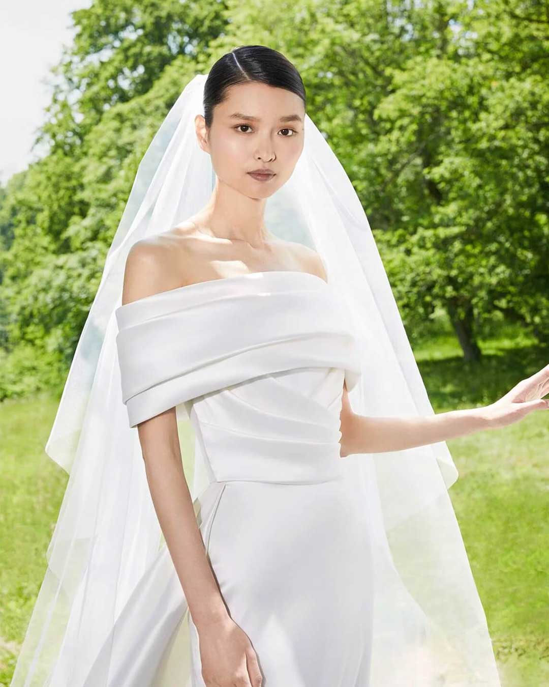 elie-saab-quiet-luxury-wedding-dress-updated
