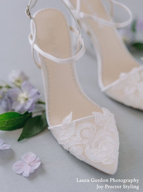 The Most Beautiful and Classic Lace Wedding Shoes