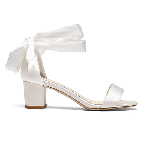 ENFJ, “The Inspirational Bride” wedding shoe