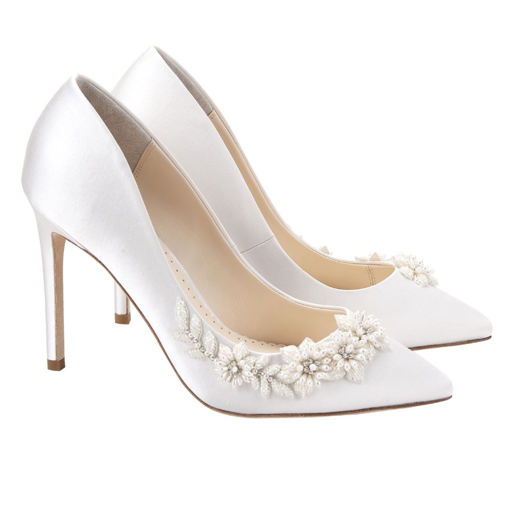 Jasmine Closed Toe Pearl Wedding Shoes | Bella Belle