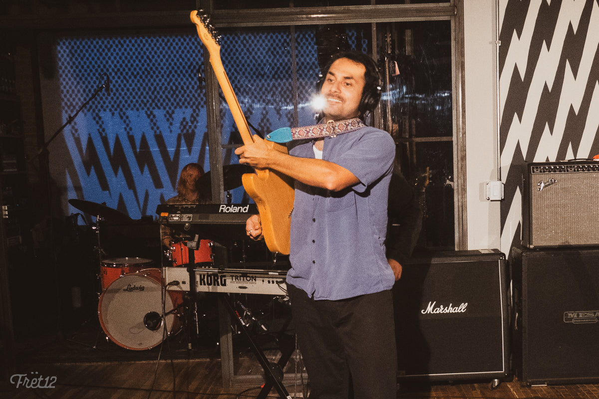 Siul Reynoso on guitar and vocals during the Gabacho FRET12 Session.