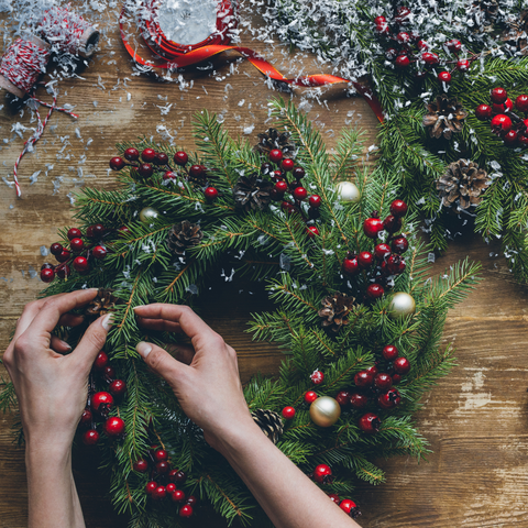 christmas embellishments wreaths