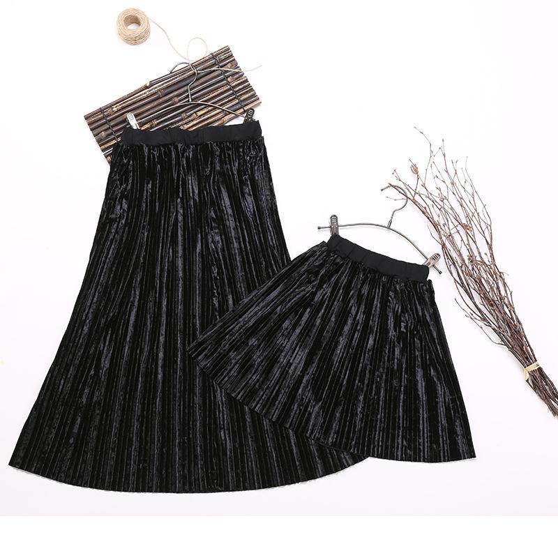 Matching Solid Pleated Velvet Skirt 