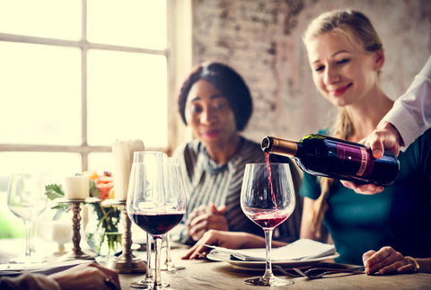 How to pick an excellent red or white wine for your guests