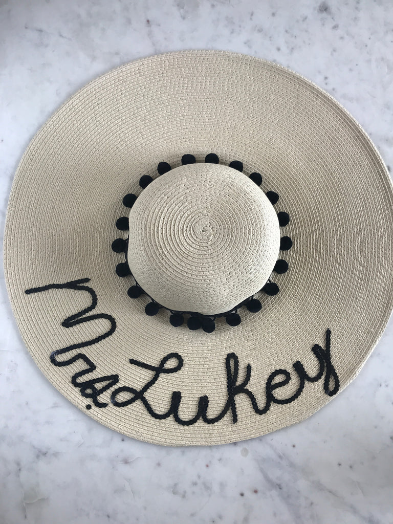 Sample - Natural Floppy Hat with Mrs. Lukey