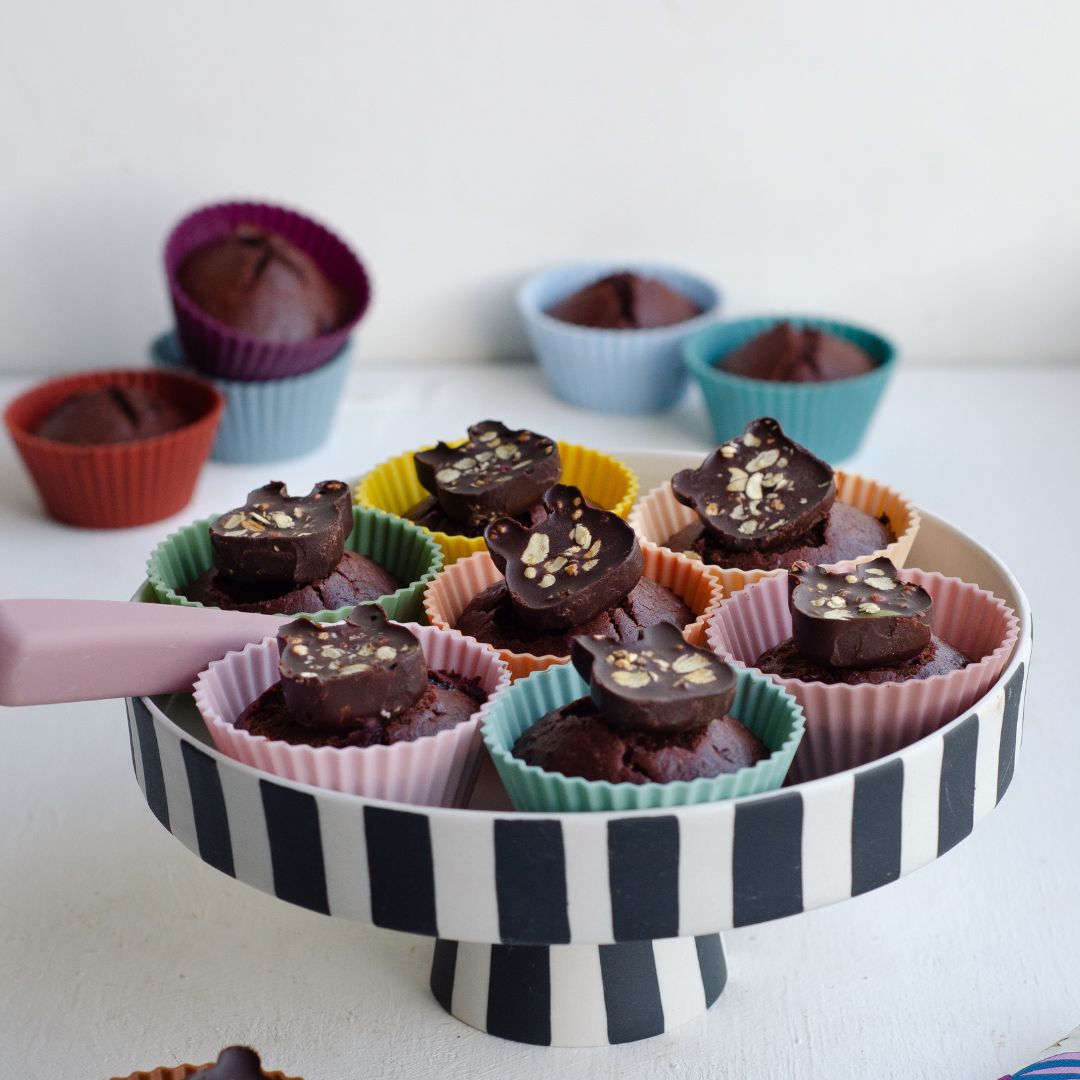 healthy easter recipes - beetroot and cho muffins