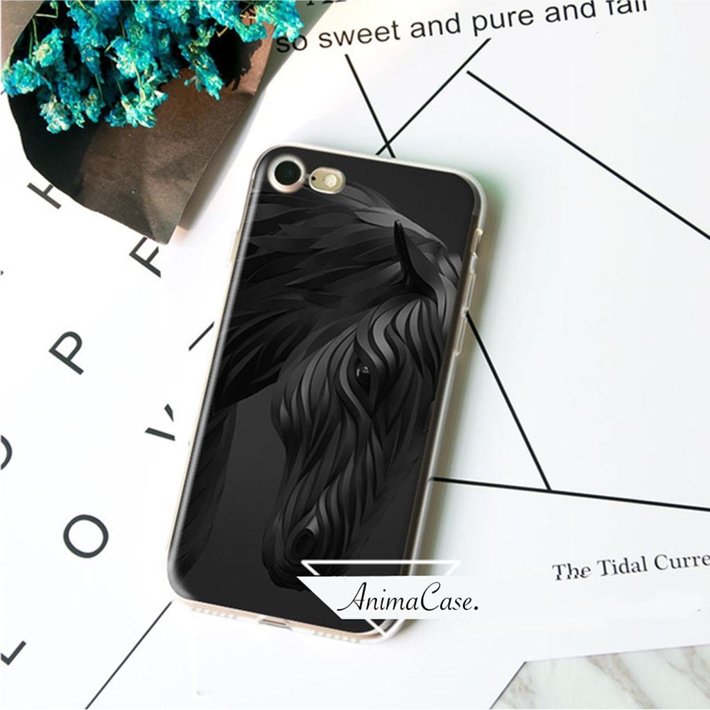 Coque Iphone 3D Cheval Noir Sk-48556-1