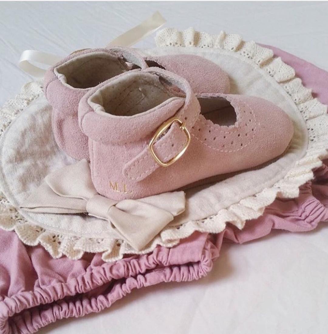 Quality_baby_shoes_for_children,_toddlers_and_babies._Soft_soles,_natural_leather _8731_width=200x200