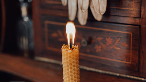 scented beeswax candle