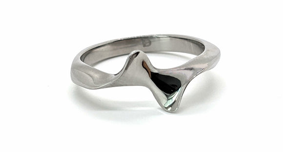 Wave Defense Ring in Steel