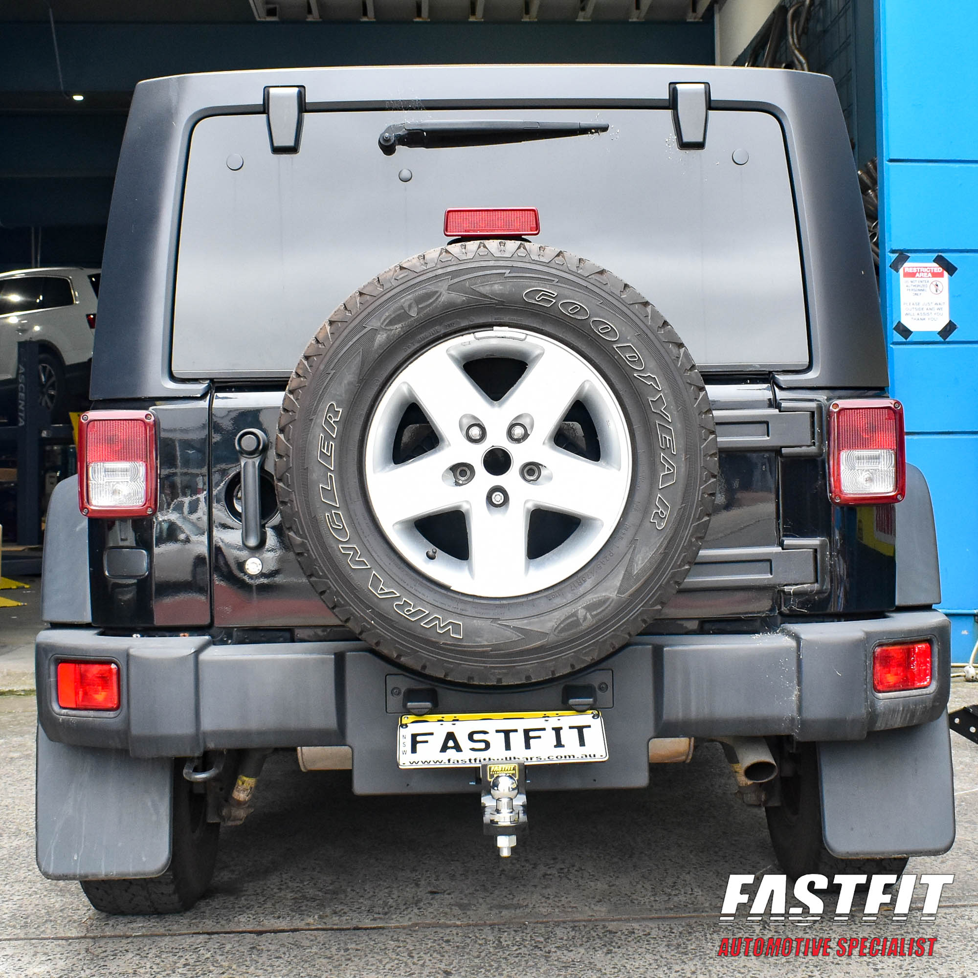 Hayman Reese Heavy Duty Towbar to suit JEEP Wrangler SPORT 03/2007-04/ |  Fastfit Bullbars and Towbars