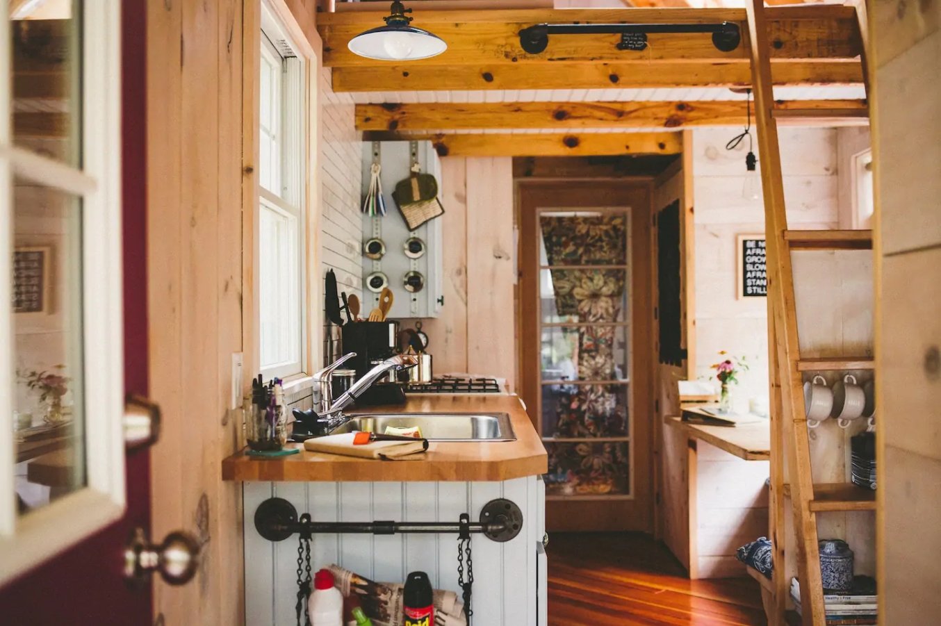  Tiny  Homes  For Rent on Airbnb  Tagged michigan Dream 