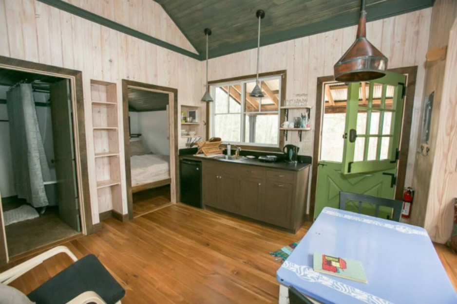 10 Tiny Houses in Maryland You Can Rent on Airbnb in 2020!