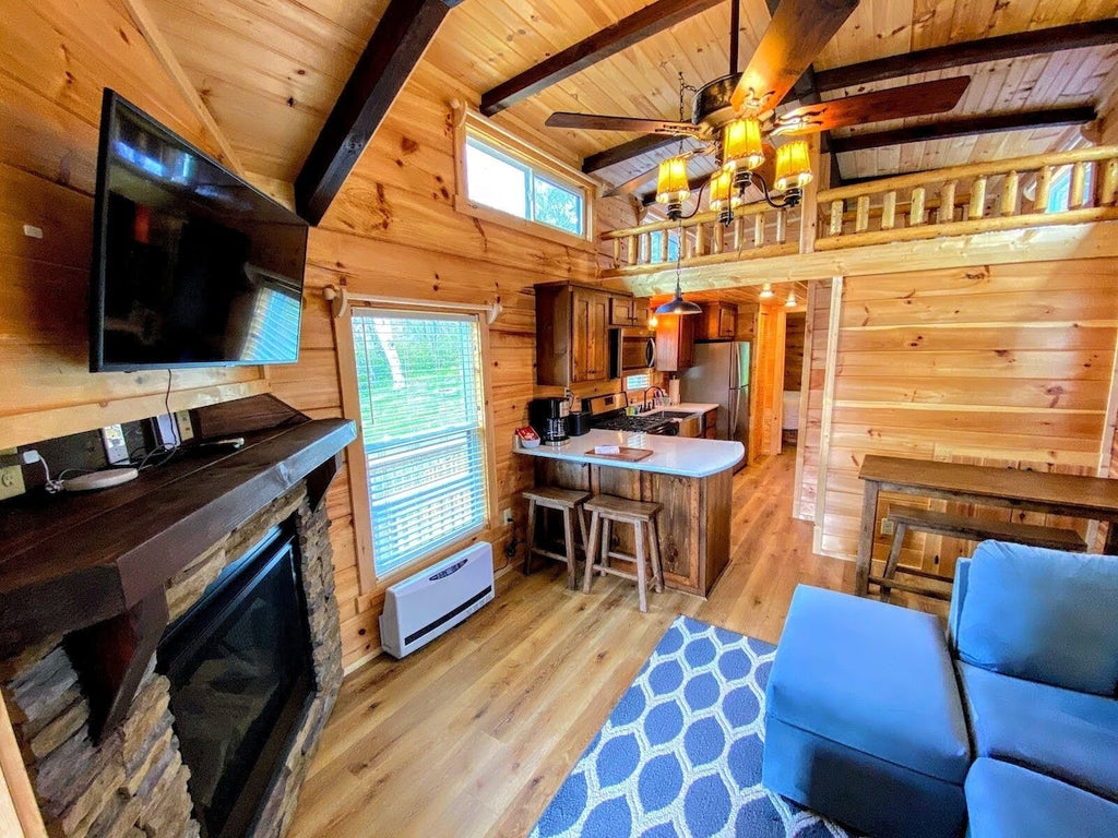 18 Tiny Houses in New Hampshire For Rent on Airbnb & VRBO!